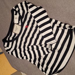 Abercrombie scoop neck shirt